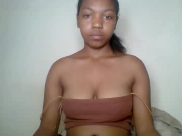 zyraelle_01