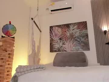 daviana_hills