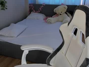 lisaaxfox