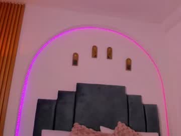 naomi__lux