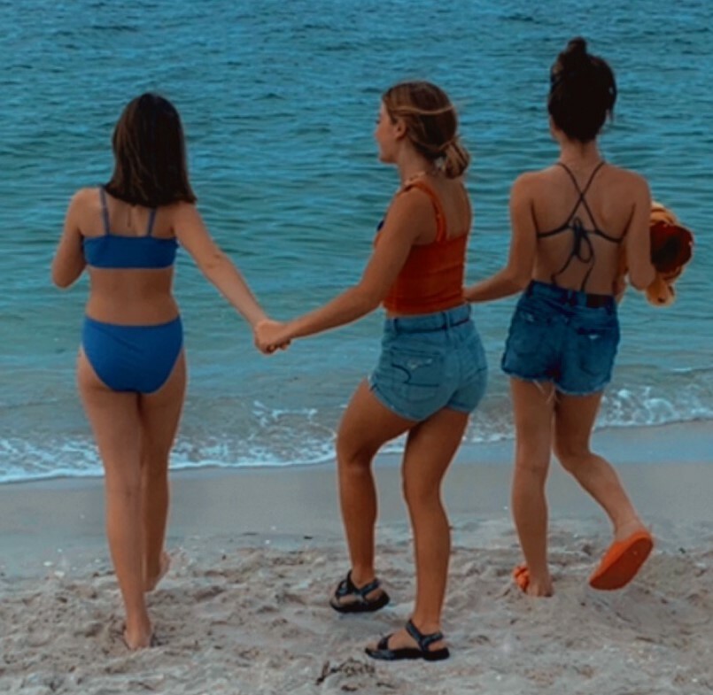 Teens holding hands — 37