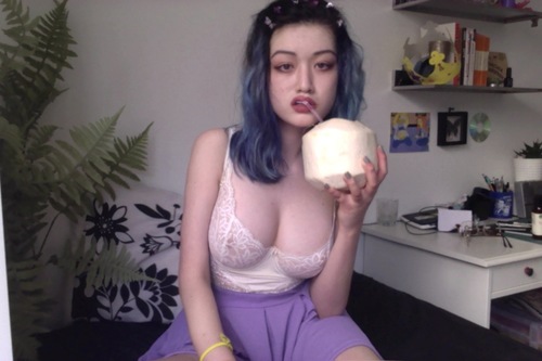 asian hottie big tits — 10