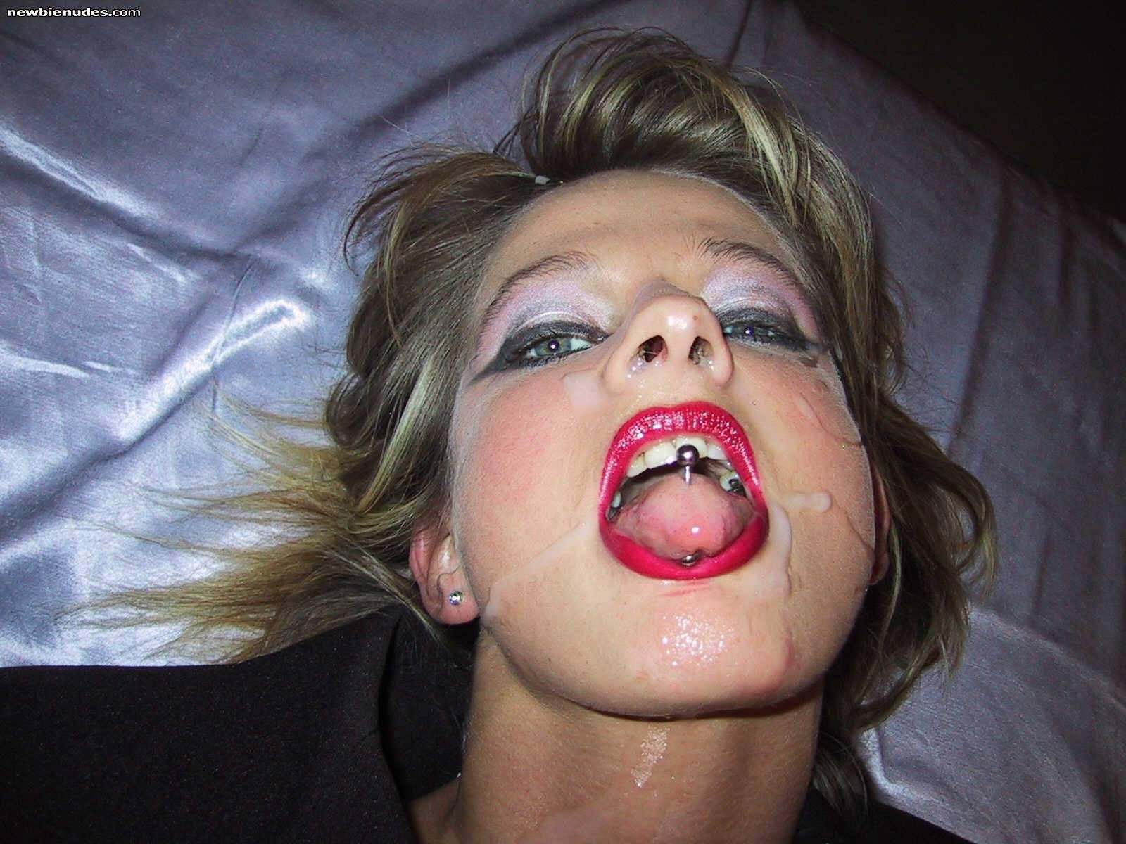 We love Lipstick — 31